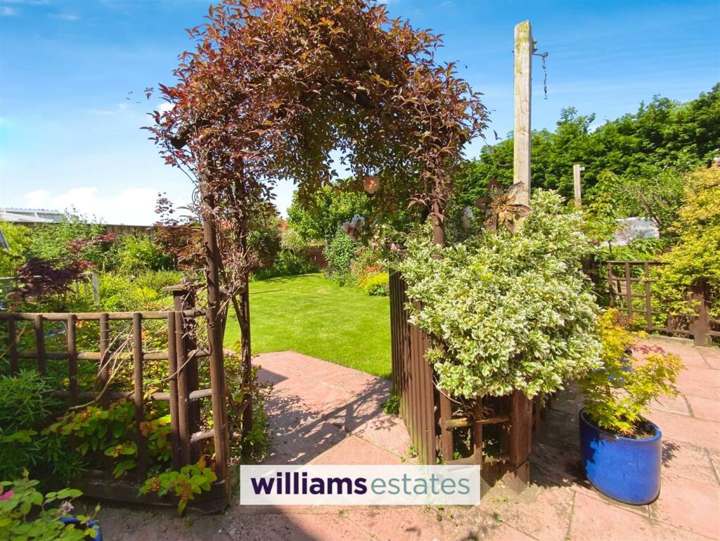 patio &amp; main garden