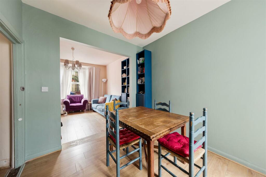 Shakespeare Road, E17