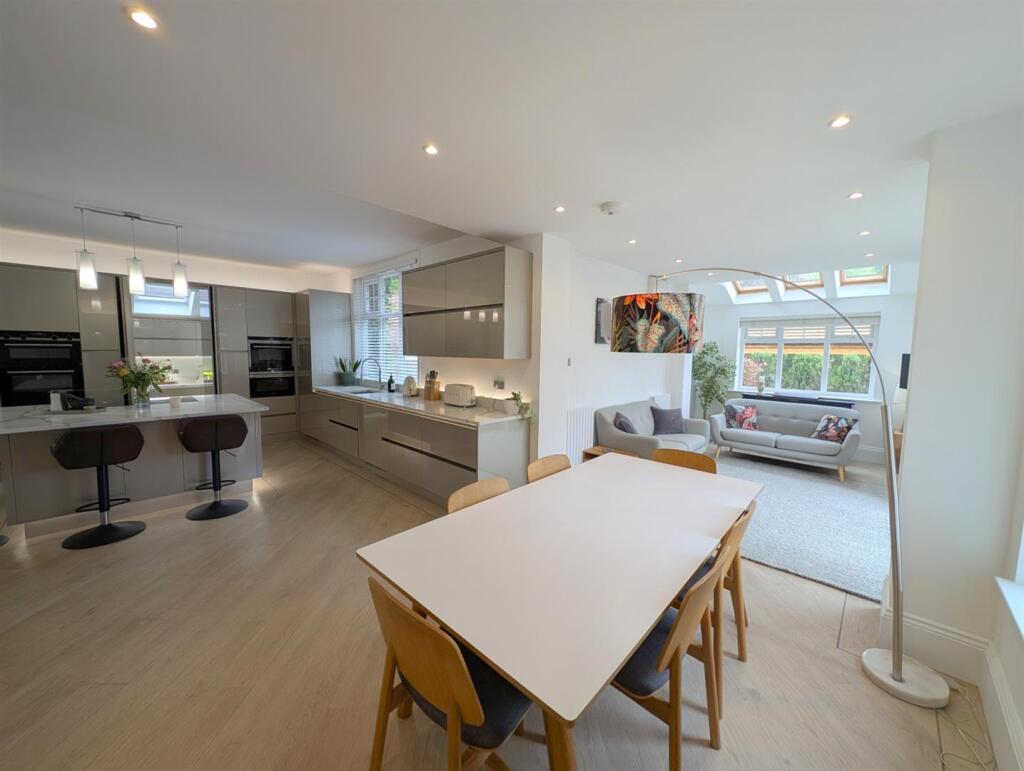 Kitchen, Dining and Garden Room