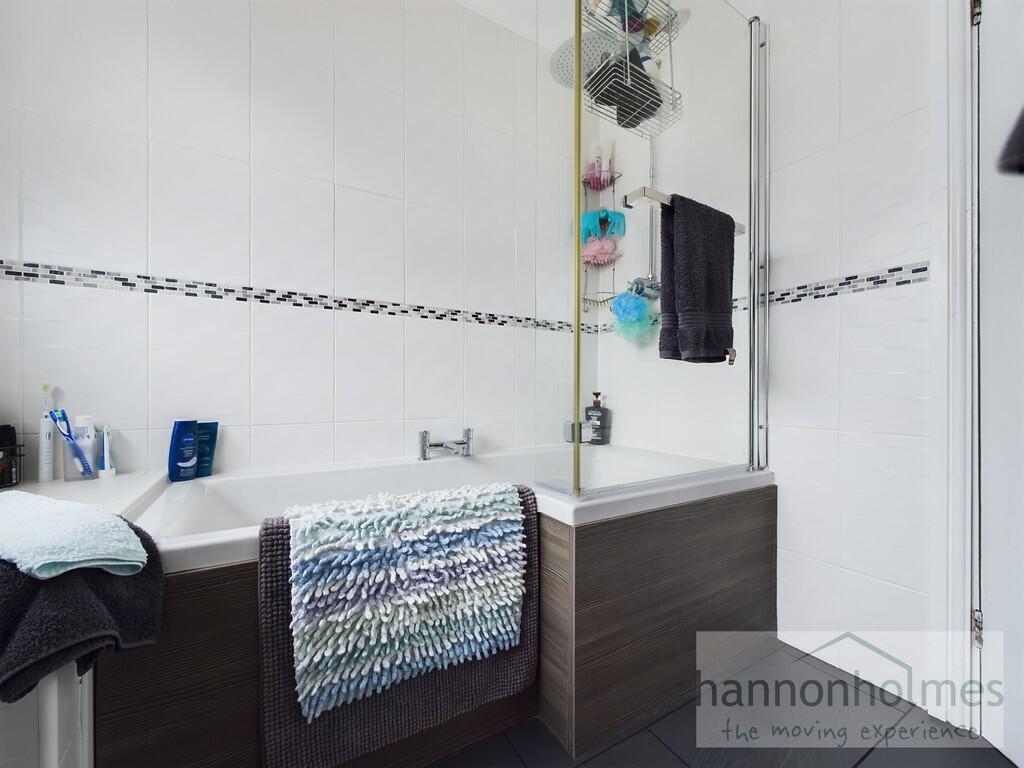 CAM01073G0-PR0233...