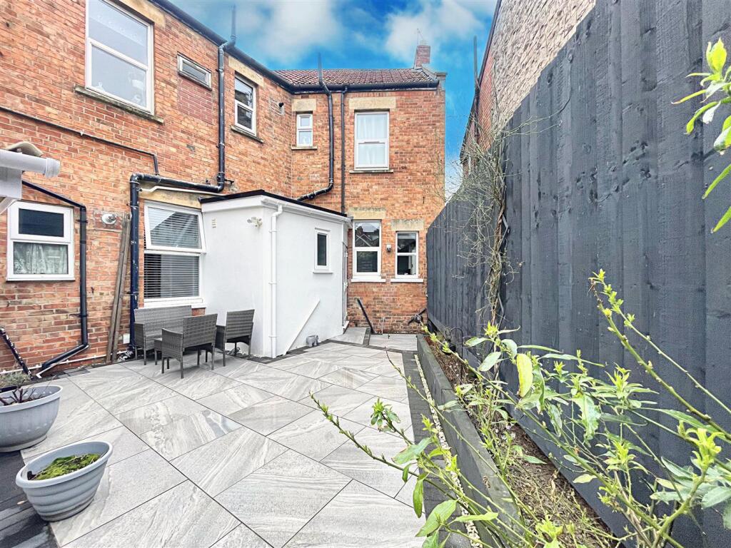 Rear Courtyard
