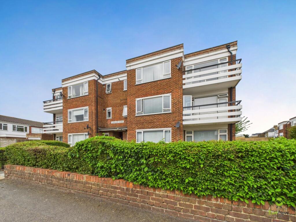 Presented by Clinton at EweMove Bexleyheath and Da