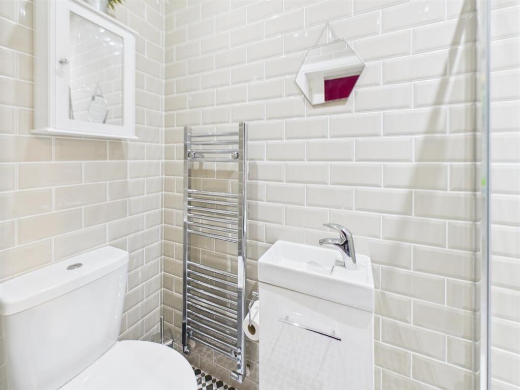 En-Suite Shower Room