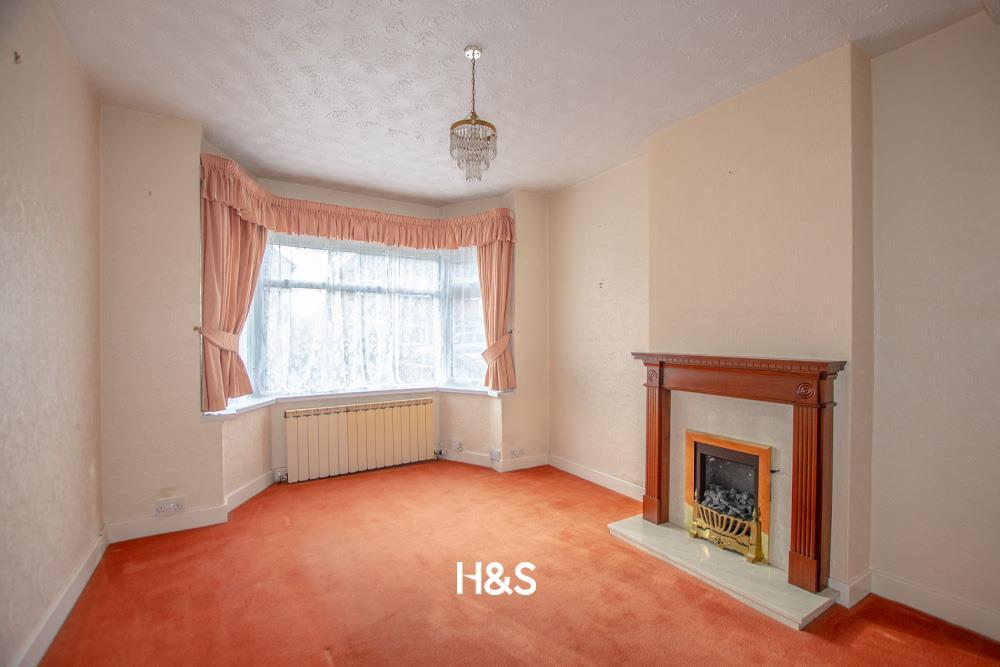 29 Conway Road - front reception.jpg