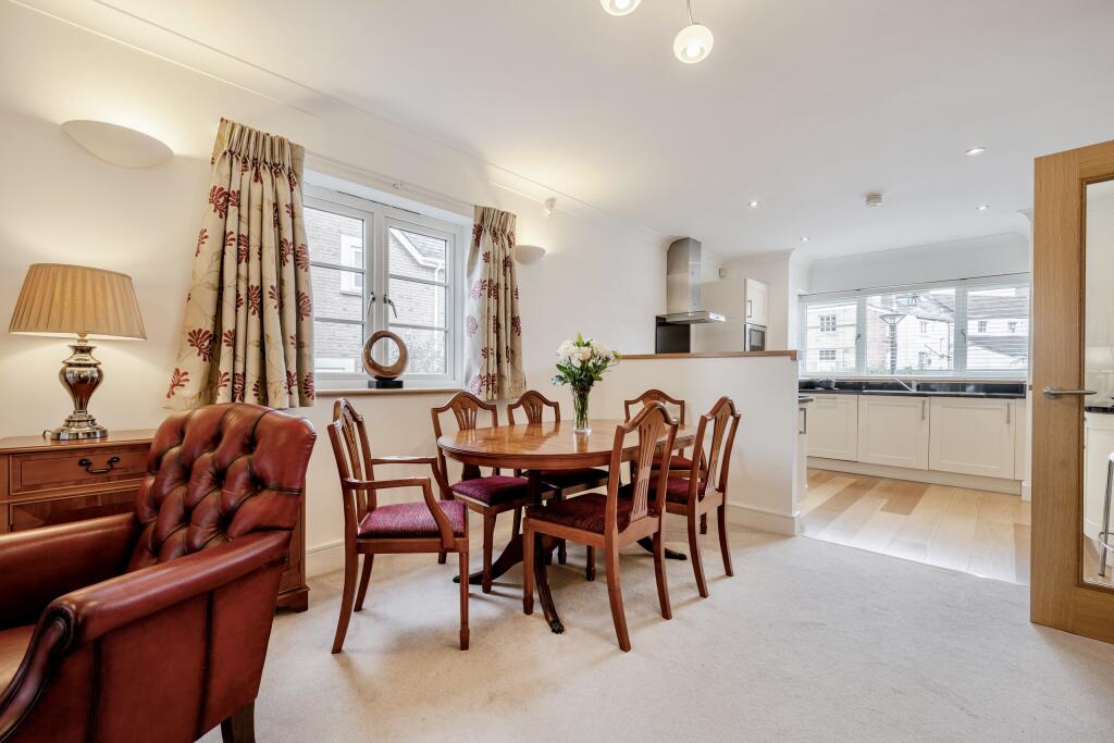 Open Plan Kitchen / Living / Dining Room
