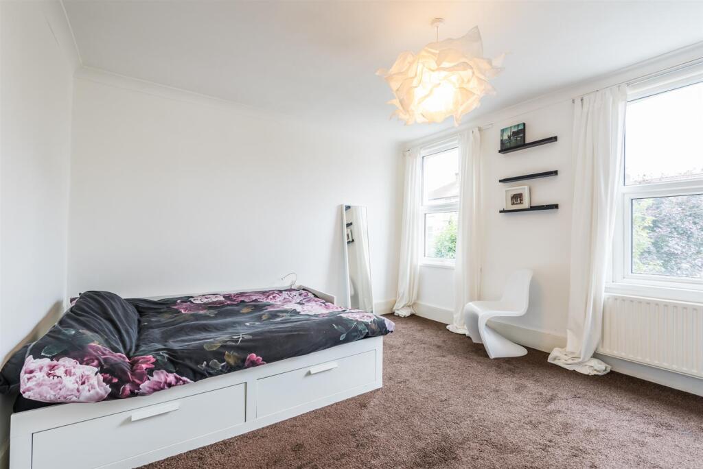 G6t-rZ7O_iHxEd3VbvfDy6sSbok