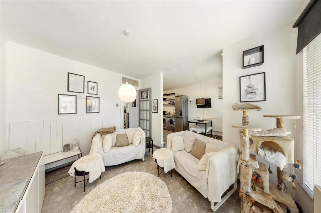 87 Elms Lane - UTOQyzBw56oeqHugvEY6.jpg