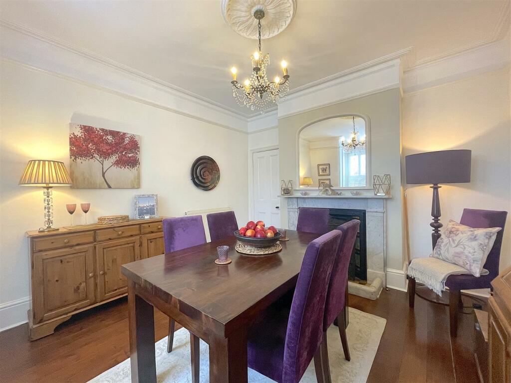 Dining Room (3).jpeg
