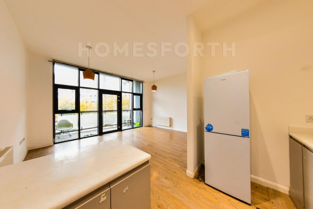 7 Watt Court, Multi Way, Hammersmith and Fulham, W3