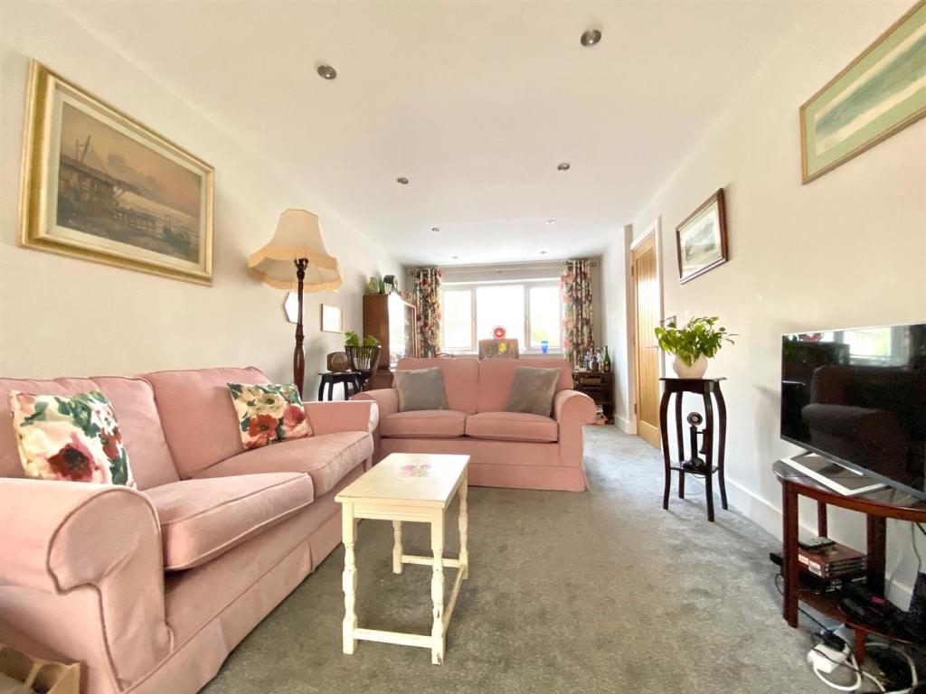 Sitting Room Additional.jpg