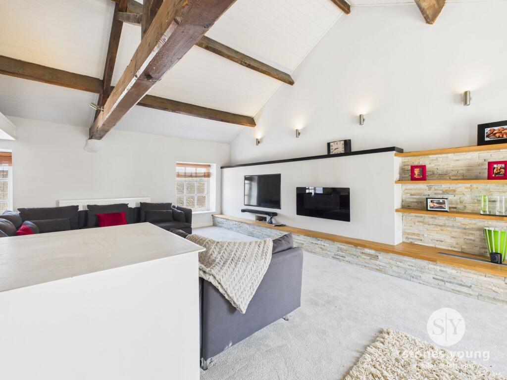 Attic Room/Bedroom 1