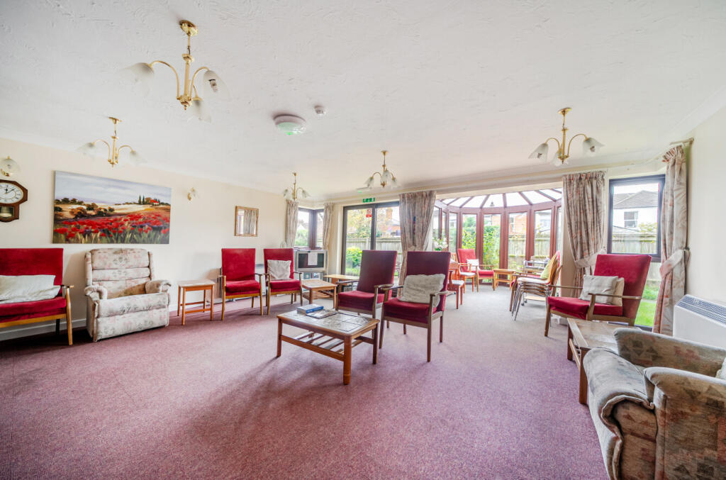 1371052-7-6908a15...