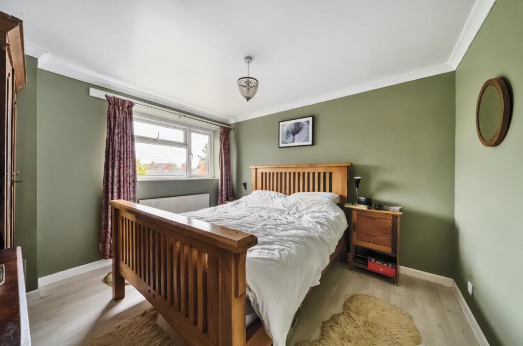 1 Elkins Close, Yelvertoft