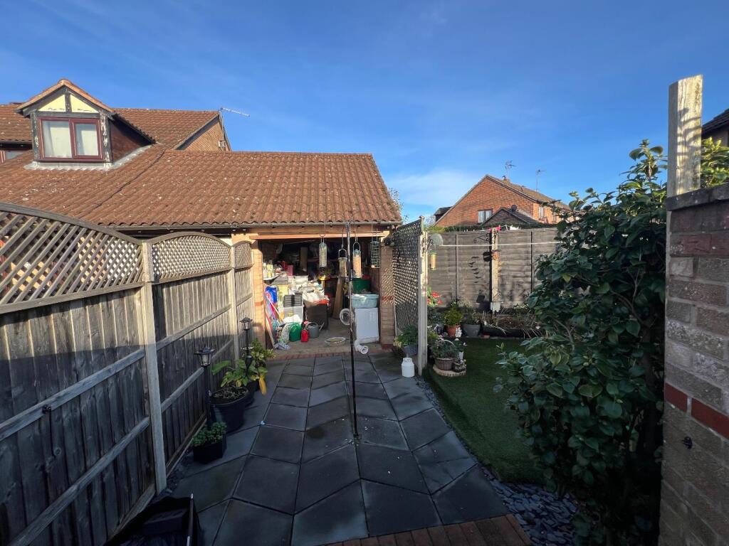 Driveway &amp; Garage