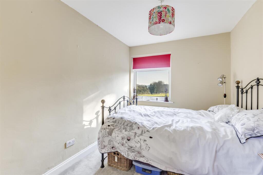 Pear Tree Dell 8-3.jpg