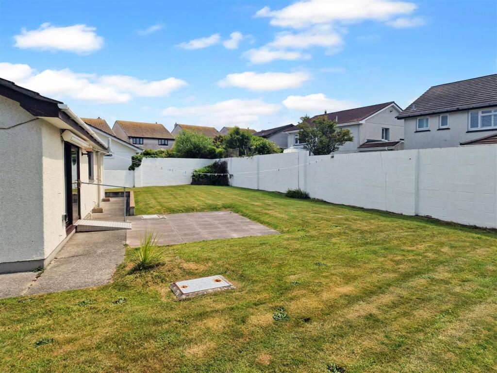 Rear Garden.