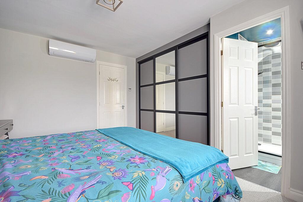Ewemove Brighouse - Withinfield Southowram (16)