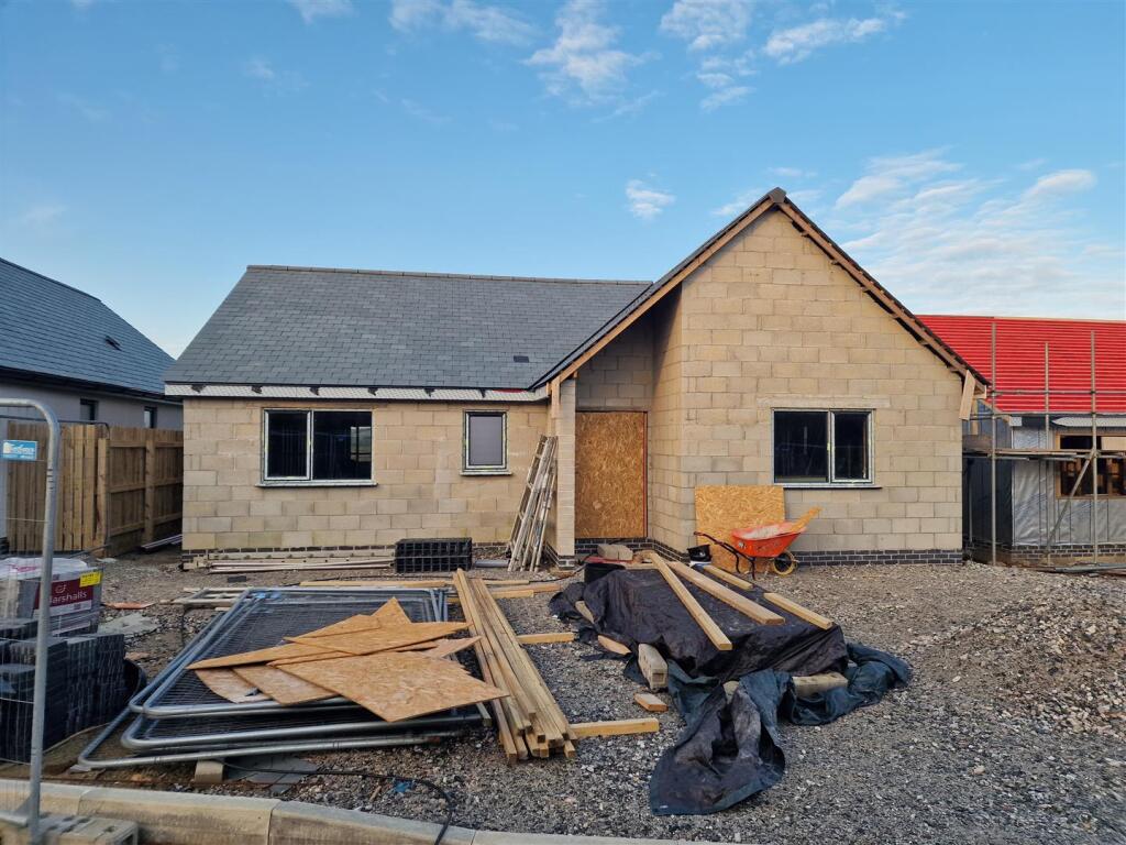 7 Trevithick Way