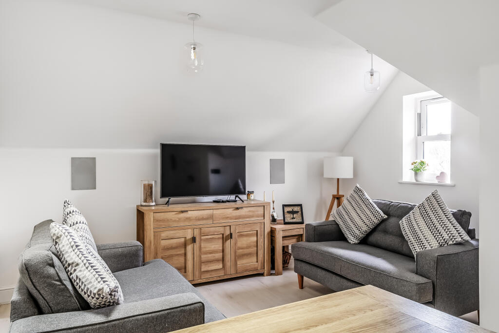 Flat-8-139-London-Road-5