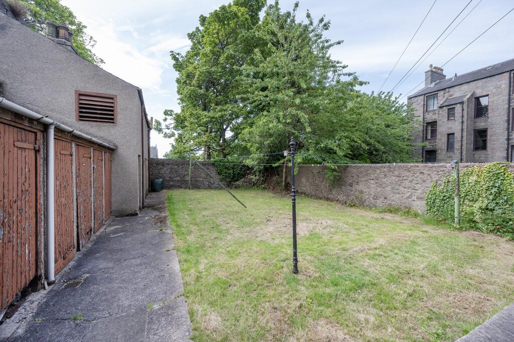 4 Seaforth Garden3