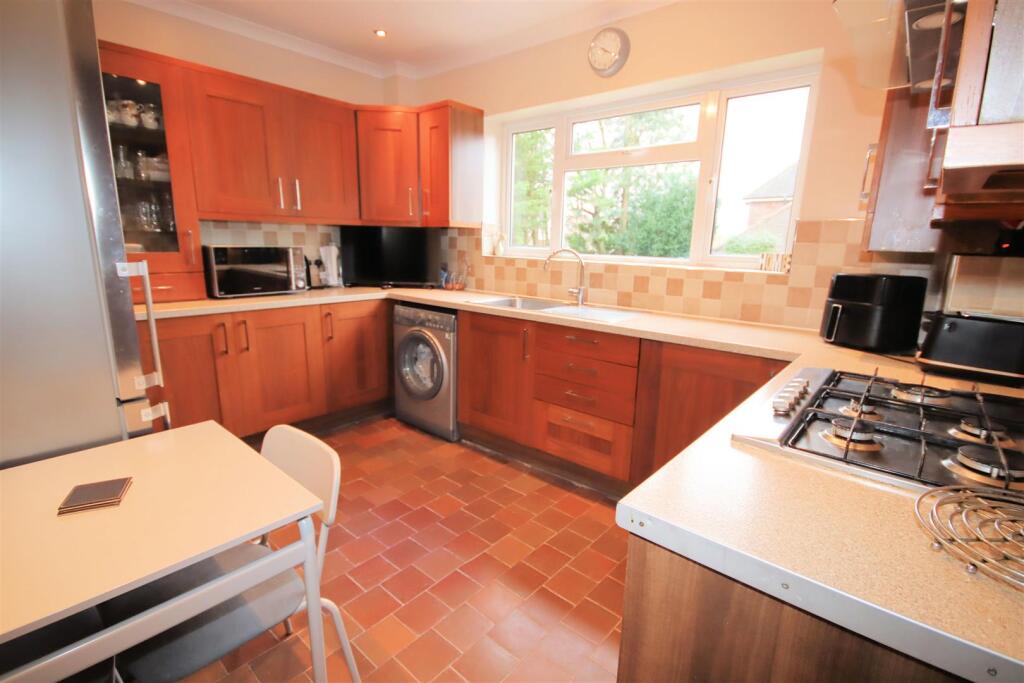 View of Kitchen/Breakfast Room