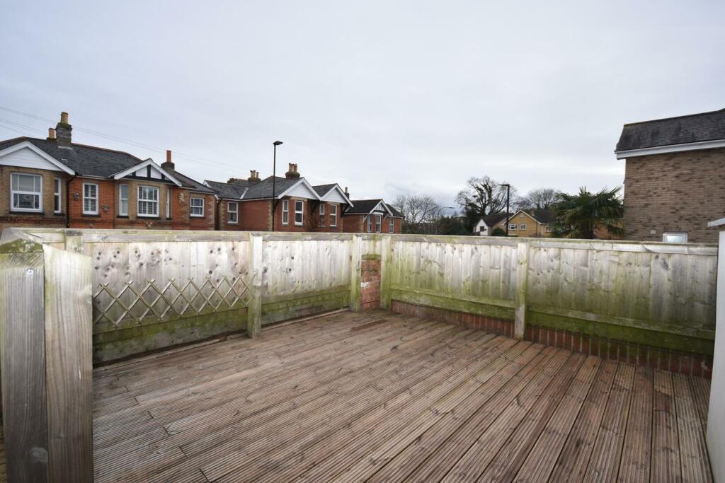 DECK TO FRONT.JPG