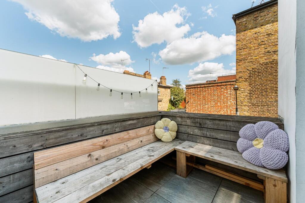 TFF - 82 Glenthorne Road-8.jpg
