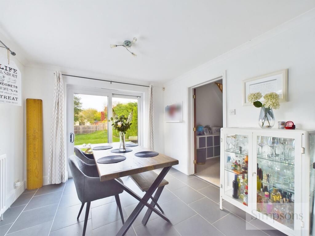 Kitchen/Breakfast Room