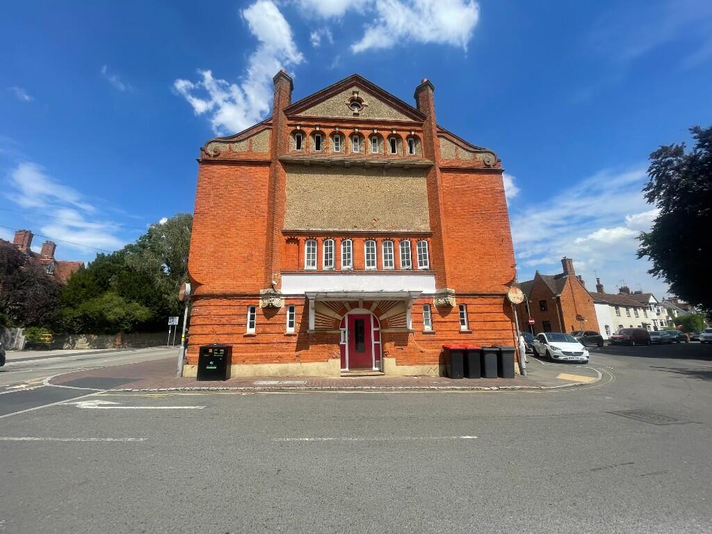 High Street, Newport Pagnell, Buckinghamshire, MK16