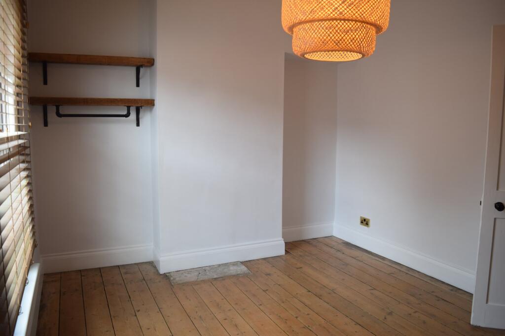 Master Bedroom 1.JPG