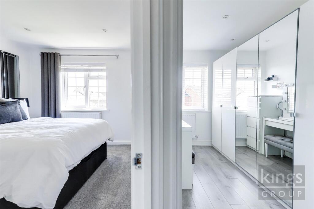 Bedroom One Bed three.jpg