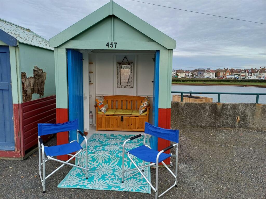 outside 1.jpg
