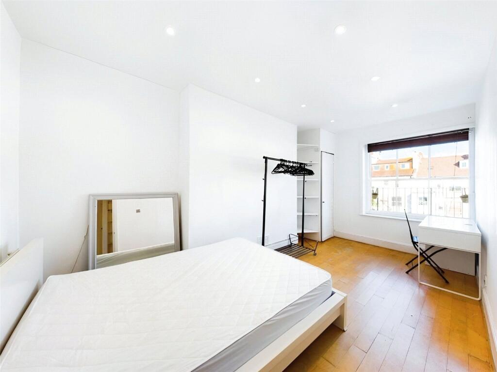 Double Bedroom