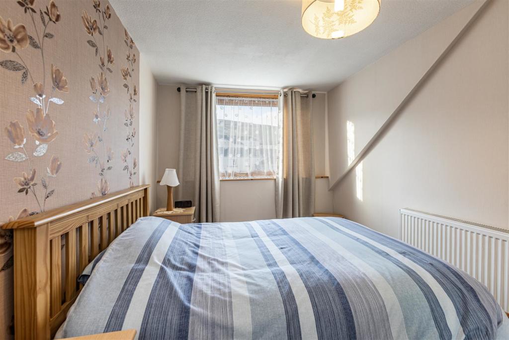 17 Woodside Place Galashiels 19.JPG