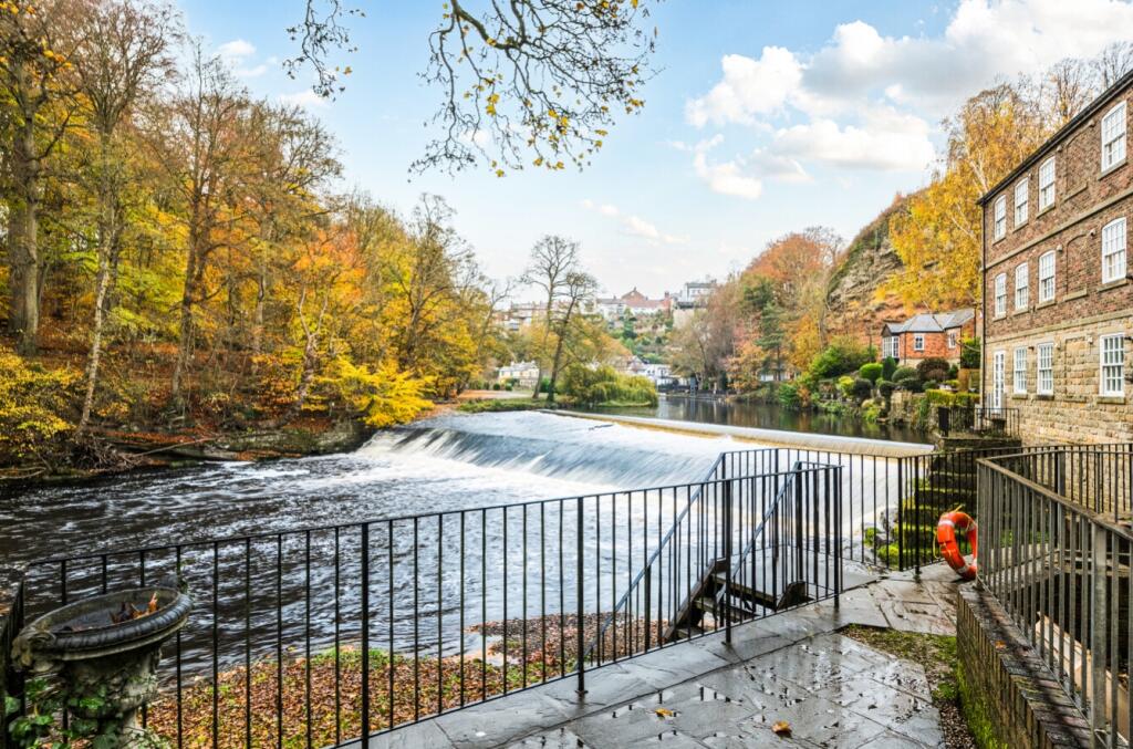 EweMove Harrogate River View