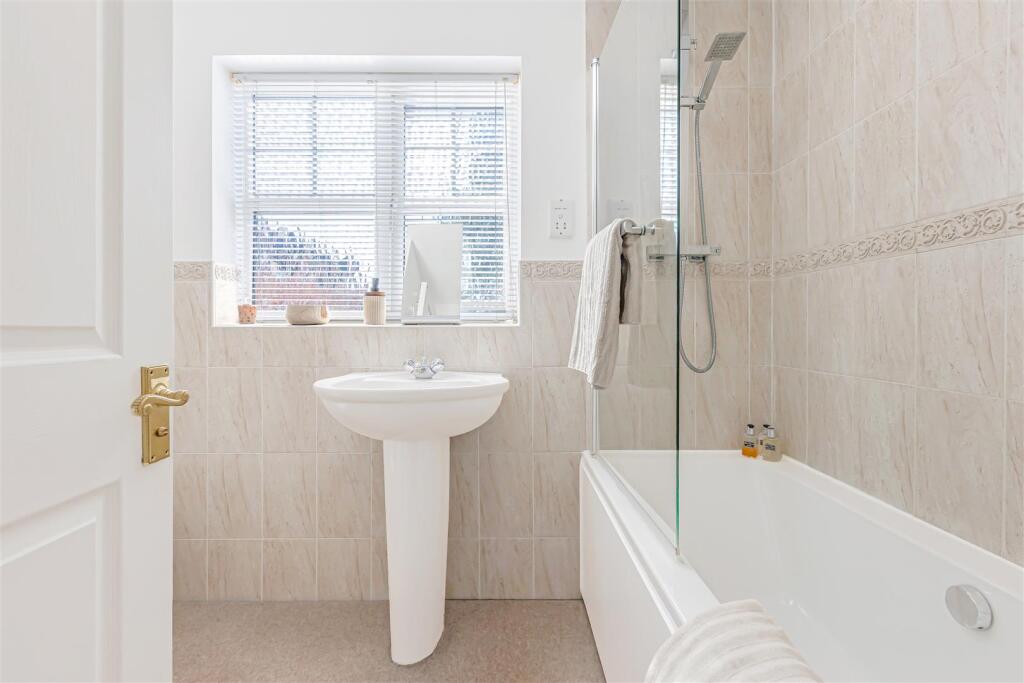Bedroom 1 En-suite Bathroom