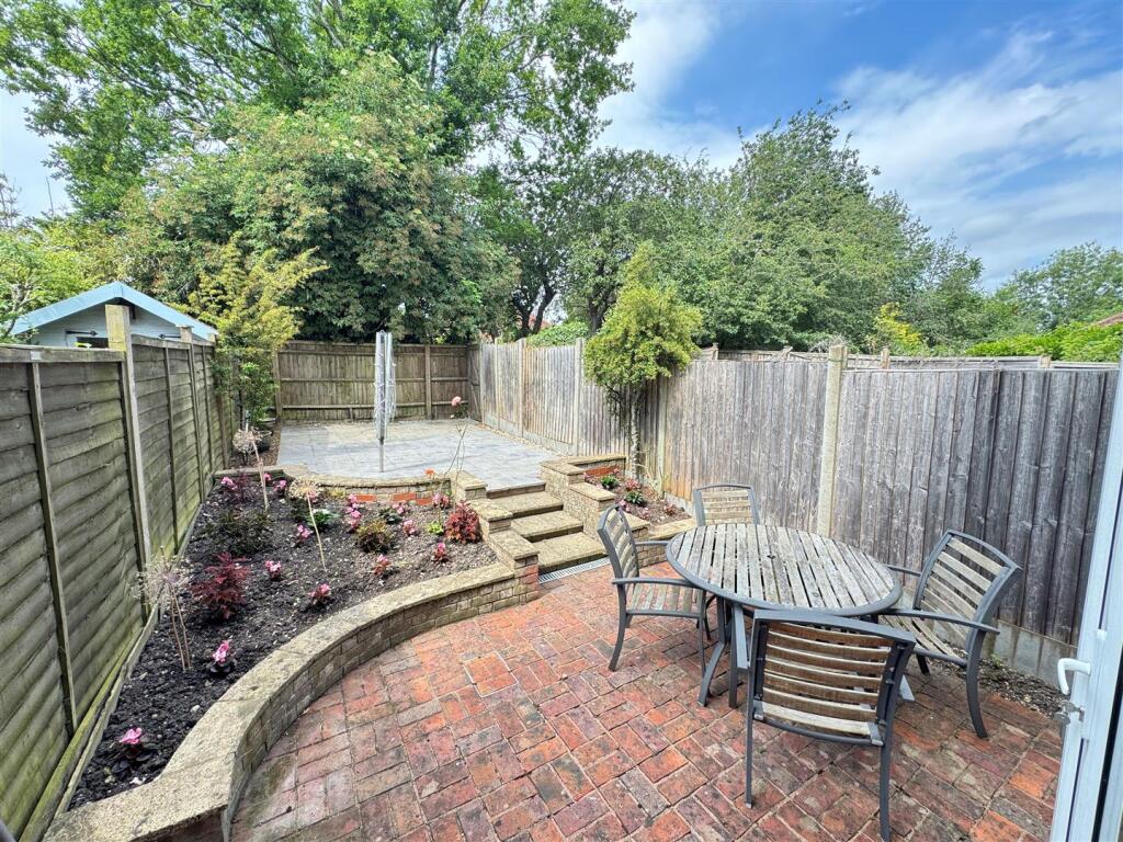 Garden 1.jpg