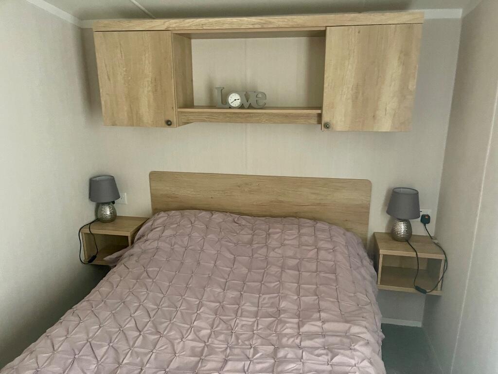 Bed 1