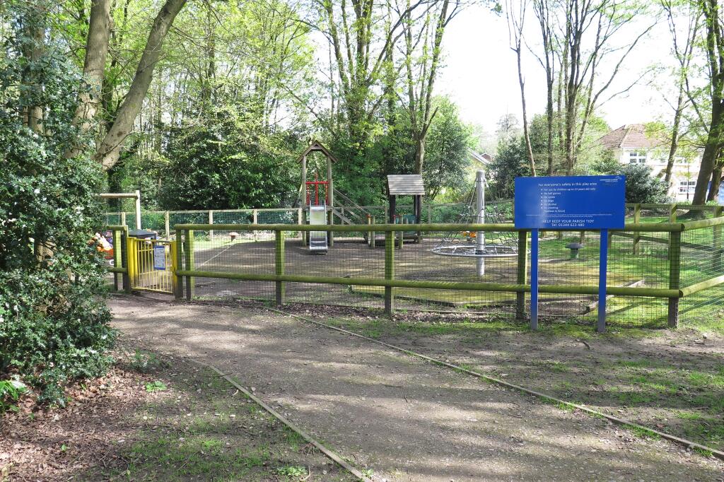 Childrens playground nearby
