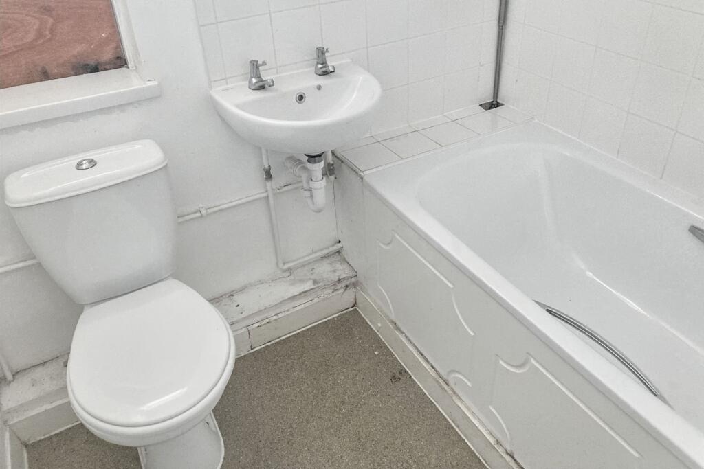 46 Mayplace Avenue, Crayford, Dartford, DA1 4PG