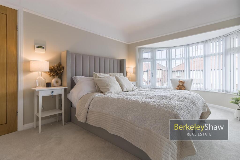 Thornfield Road Thornton L23