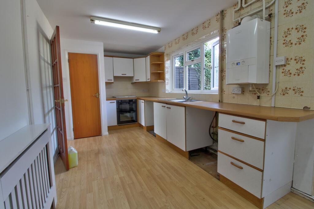 Kitchen 1
