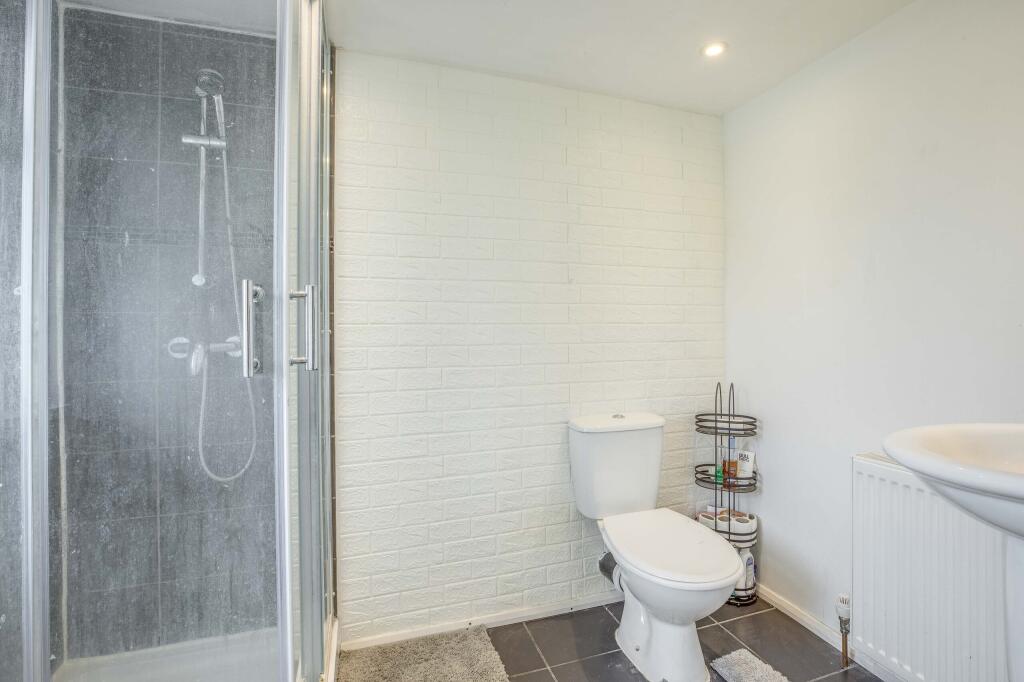 81 Seymour Park Road, SL7 3ES (LOW RES)-2