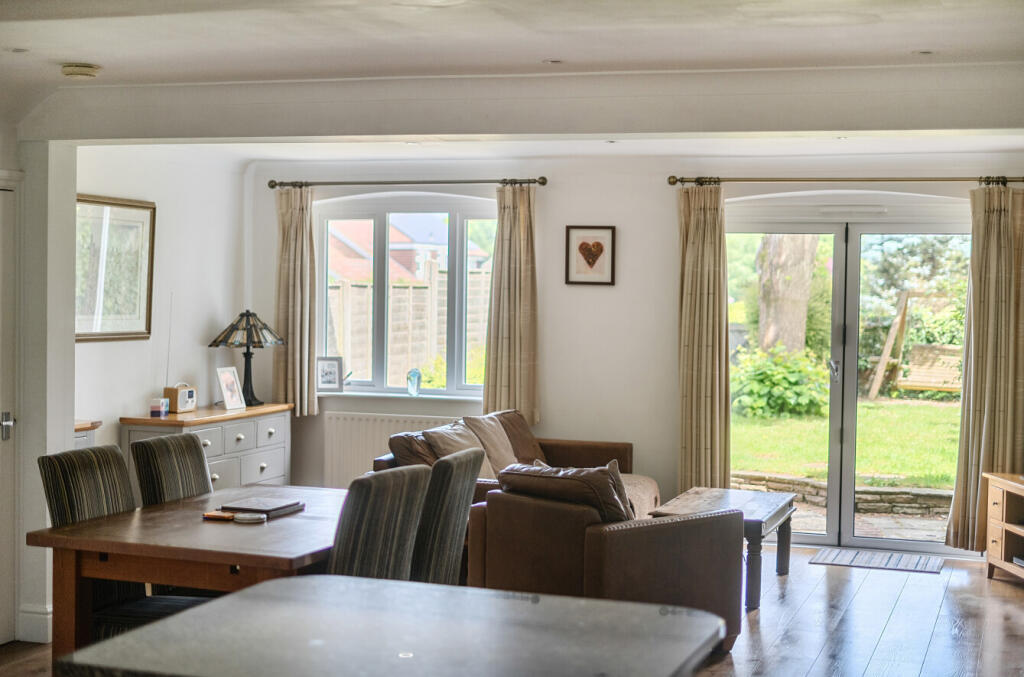 1300633-11-68370d...