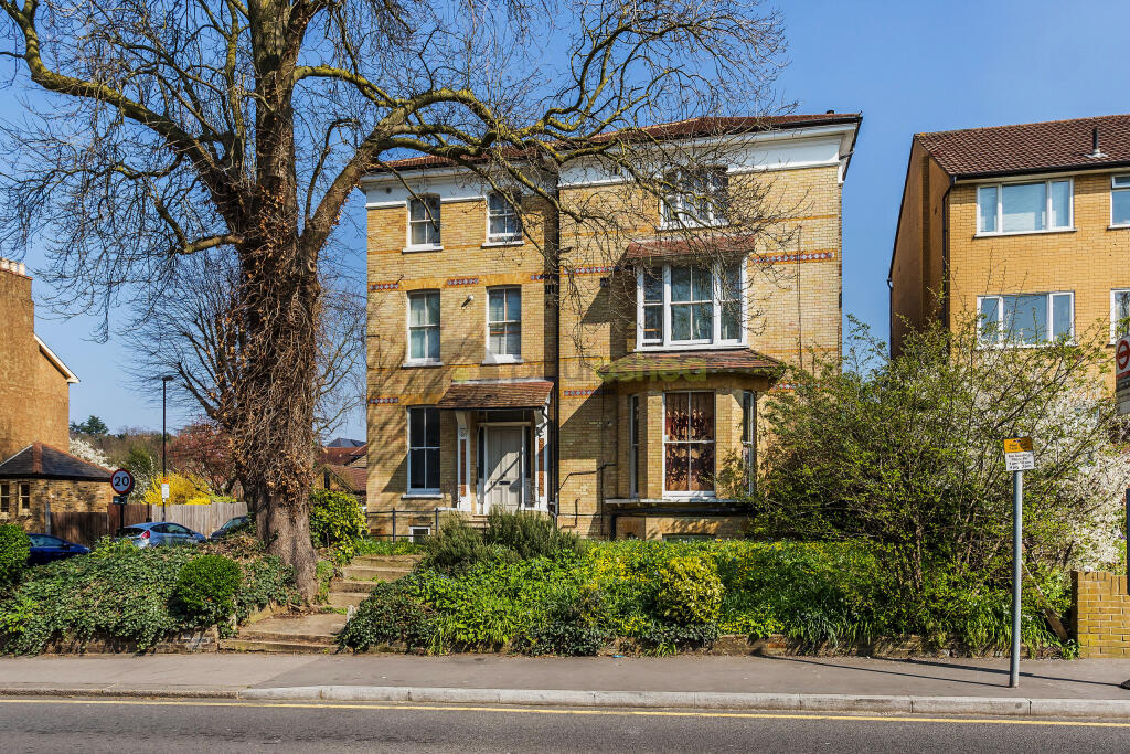 Flat-4-43-St-Peters-Road-14