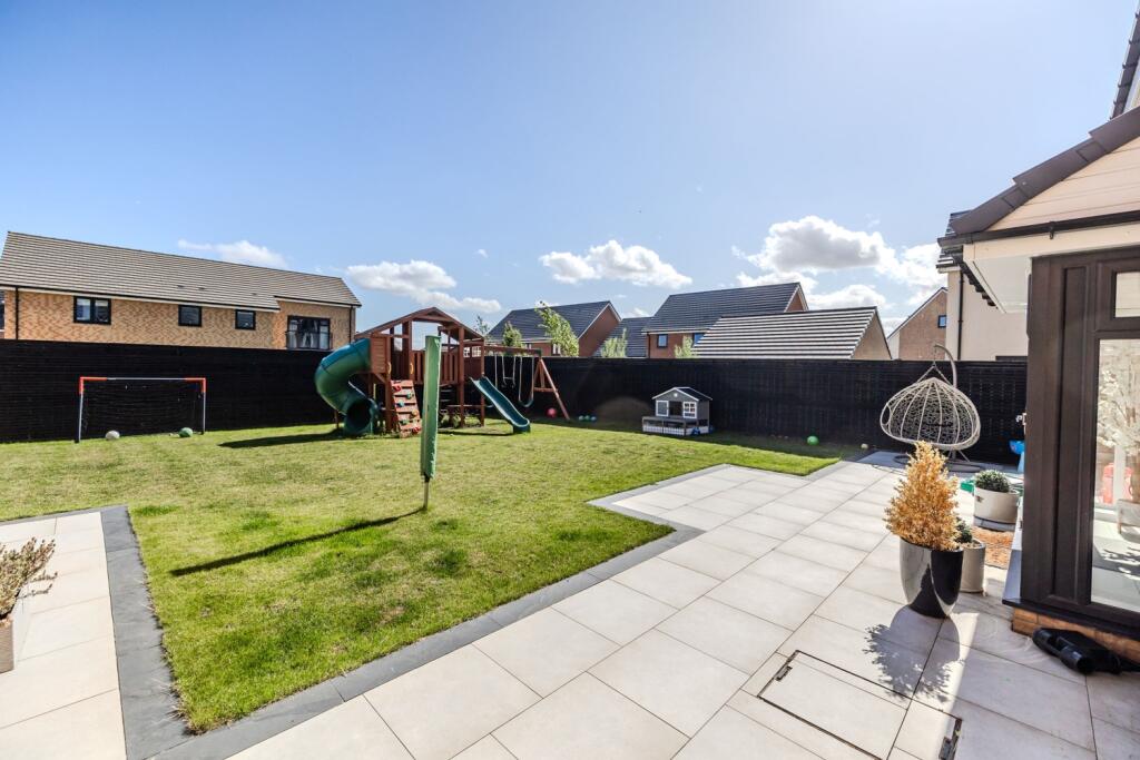 58WhiteadmiralPlaceNewcastleGreatParkNE139EJ-45