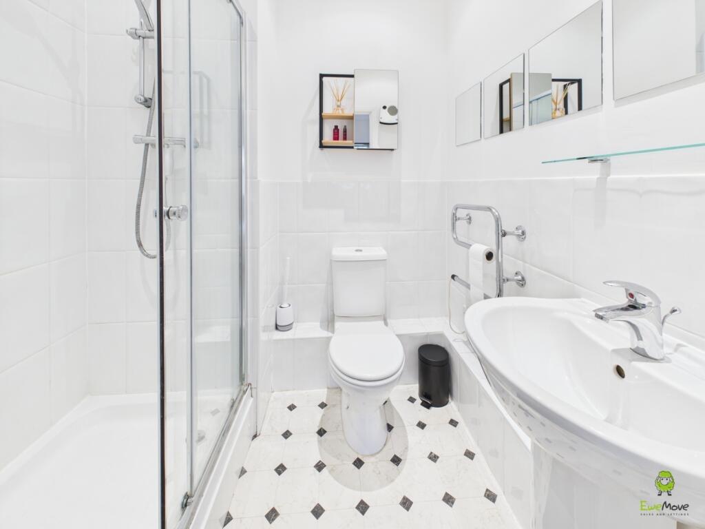 Empire Walk Available from Clinton Crawford @ Ewem