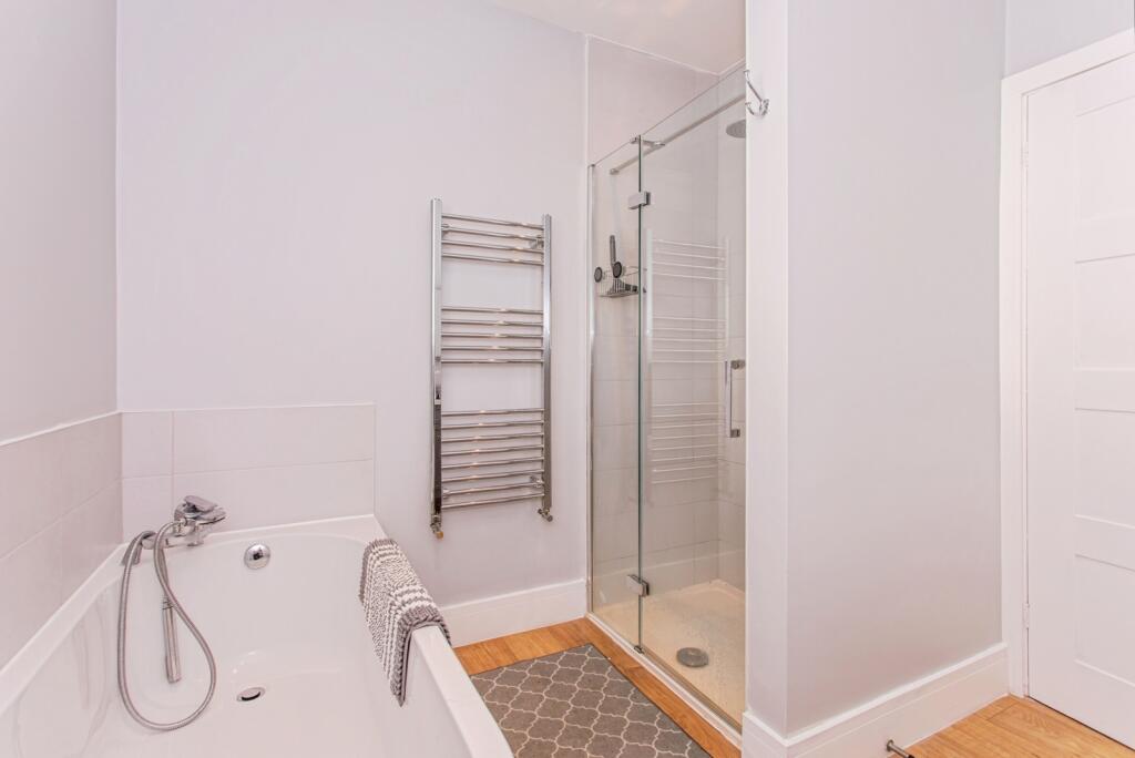 Bath/Shower Room