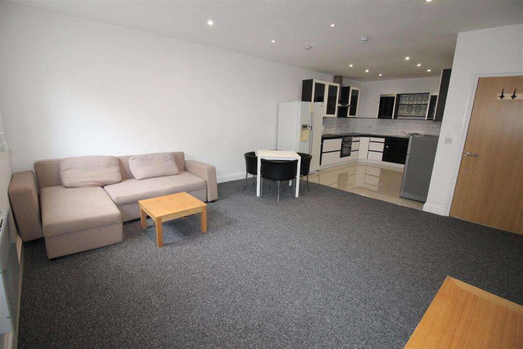 Duckworth Buildings, flat 1, lounge &amp; kitchen.JPG