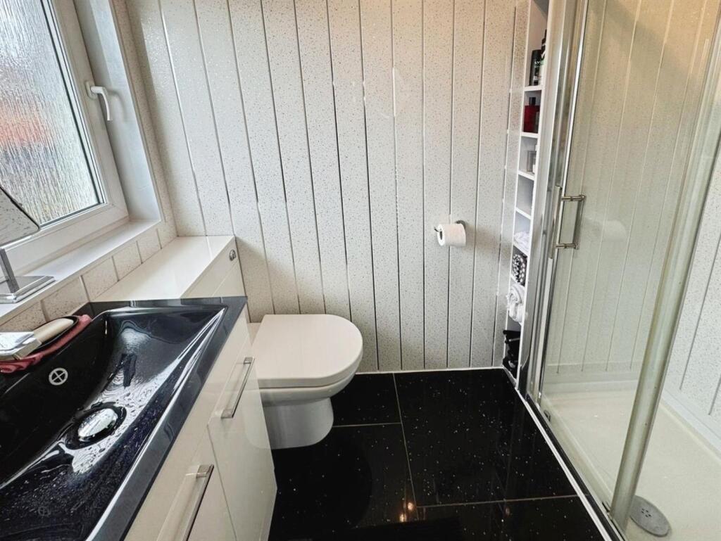 Ensuite 1